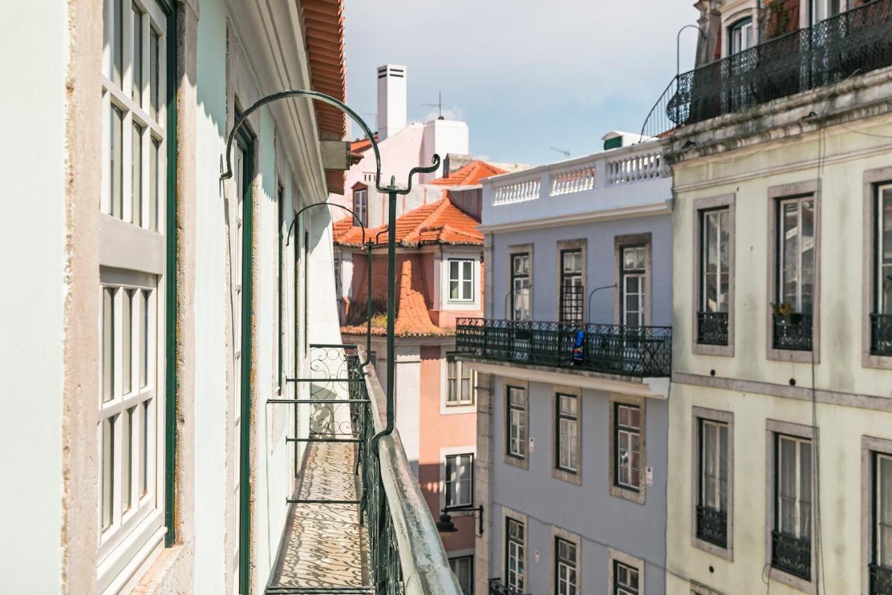 Almaria - Officina Real Apartments | Chiado Lisbon Luaran gambar