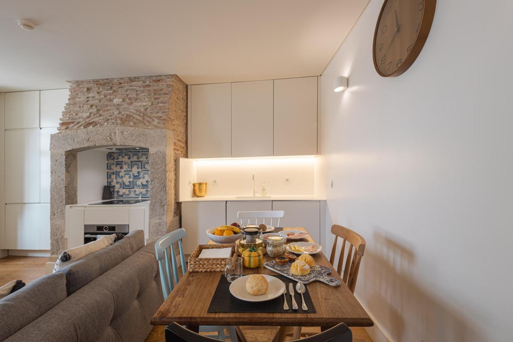 Almaria - Officina Real Apartments | Chiado Lisbon Luaran gambar