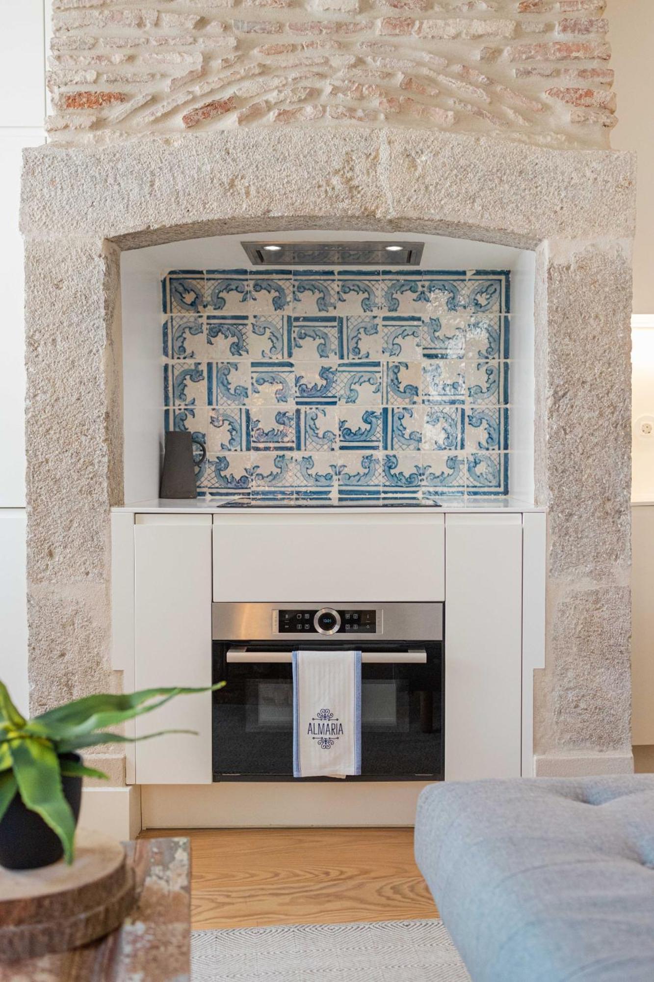 Almaria - Officina Real Apartments | Chiado Lisbon Luaran gambar