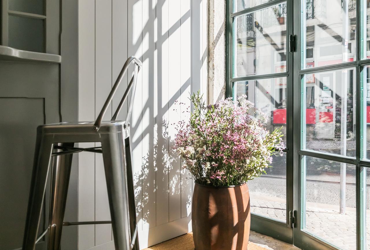 Almaria - Officina Real Apartments | Chiado Lisbon Luaran gambar