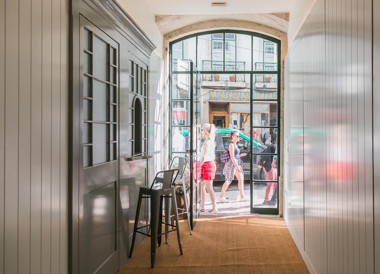 Almaria - Officina Real Apartments | Chiado Lisbon Luaran gambar