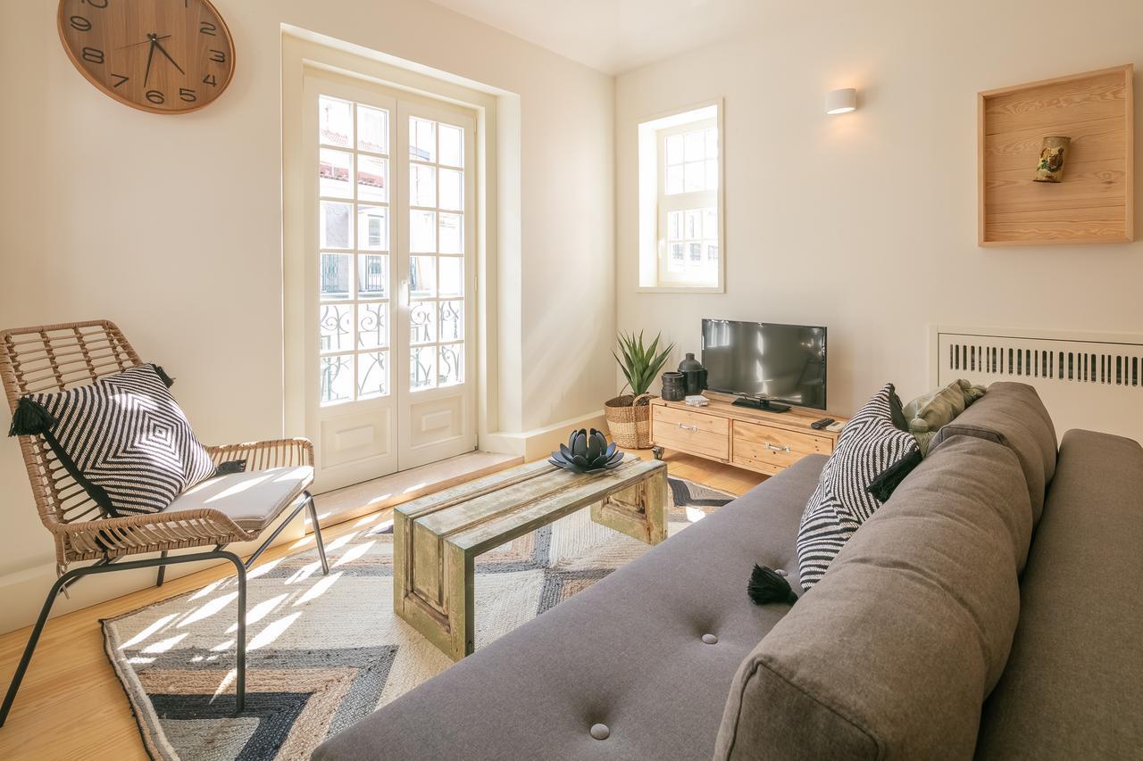 Almaria - Officina Real Apartments | Chiado Lisbon Luaran gambar